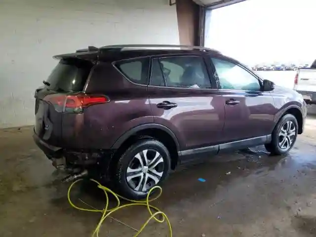 2T3BFREV2JW724060 2018 TOYOTA RAV4-2