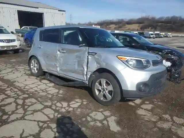 KNDJN2A29K7696157 2019 KIA SOUL-3