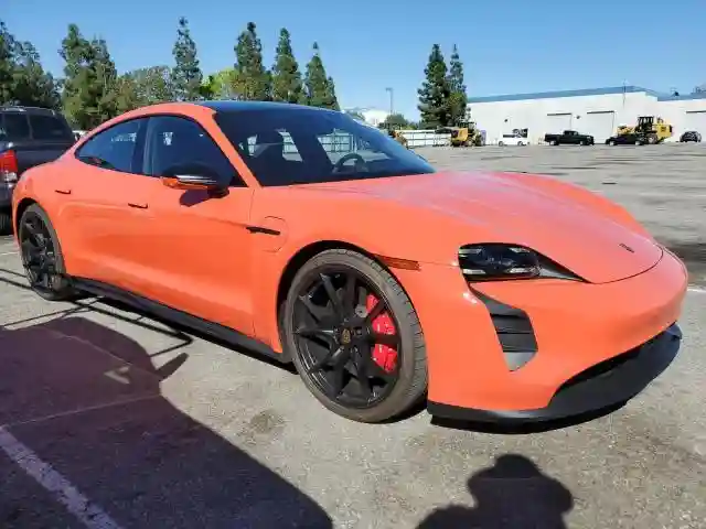 WP0AD2Y16RSA47412 2024 PORSCHE TAYCAN GTS-3