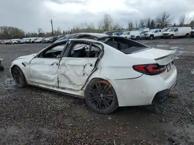WBS83CH08NCK37012 2022 BMW M5-1