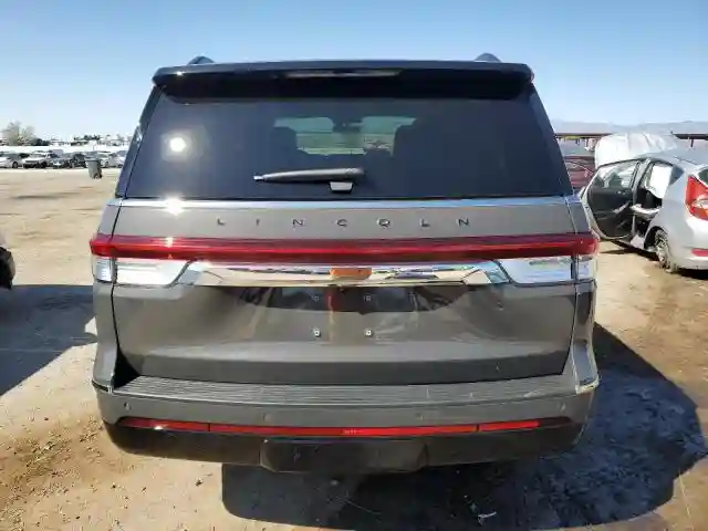 5LMJJ2TG1REL18997 2024 LINCOLN NAVIGATOR-5