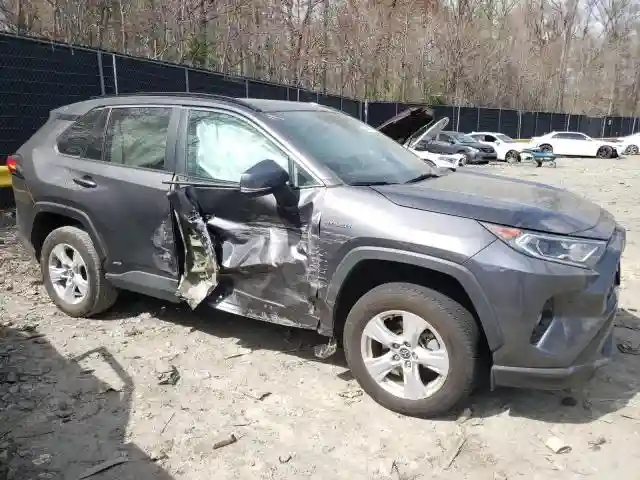 4T3RWRFV2MU030549 2021 TOYOTA RAV4-3