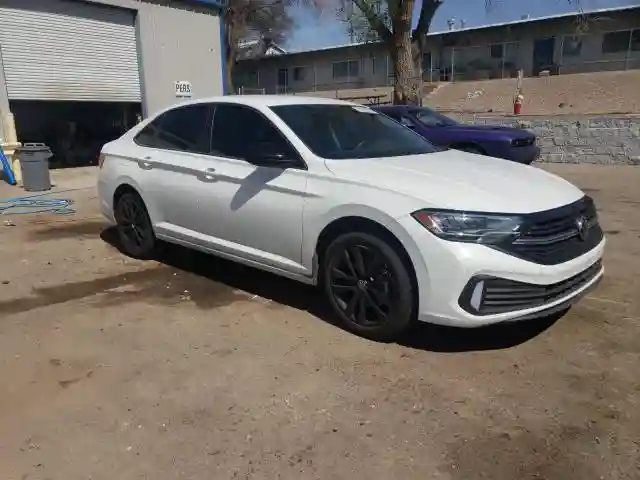 3VWBM7BU5NM018646 2022 VOLKSWAGEN JETTA-3