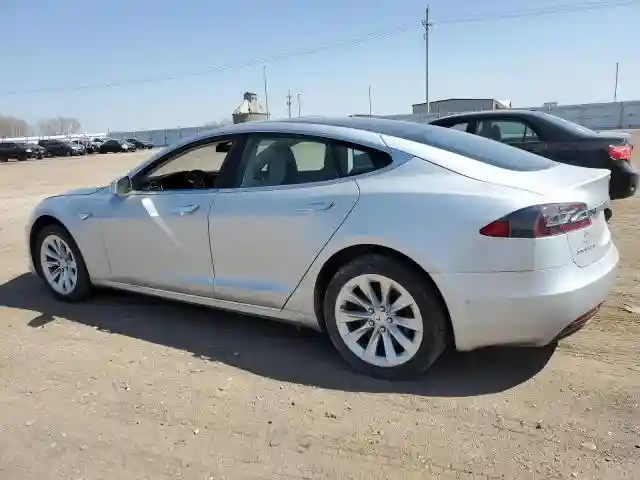 5YJSA1E25GF142104 2016 TESLA MODEL S-1