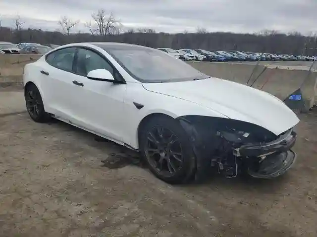 5YJSA1E64NF478200 2022 TESLA MODEL S-3