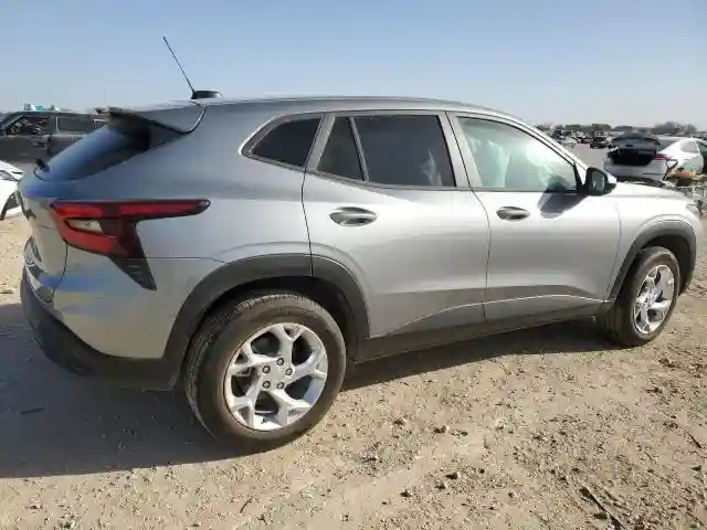 KL77LFEP1SC103733 2025 CHEVROLET TRAX-2