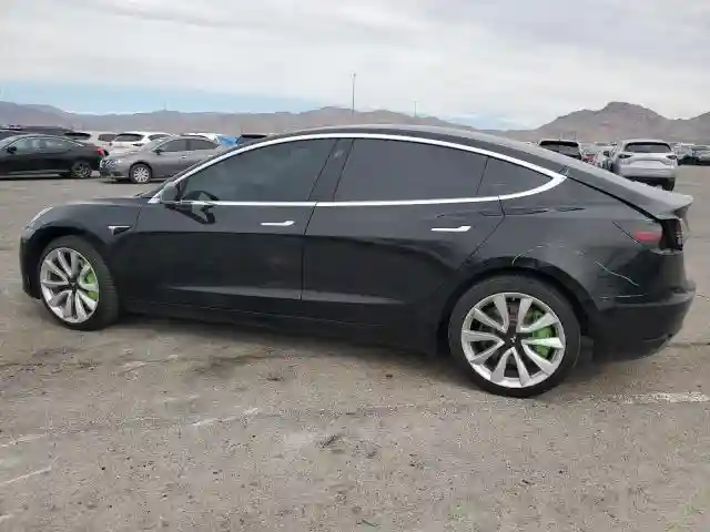 5YJ3E1EA8JF176092 2018 TESLA MODEL 3-1