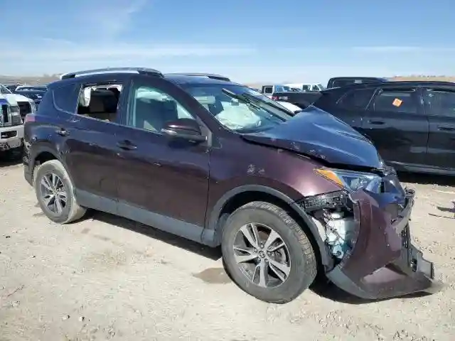 2T3RFREV3JW780944 2018 TOYOTA RAV4-3