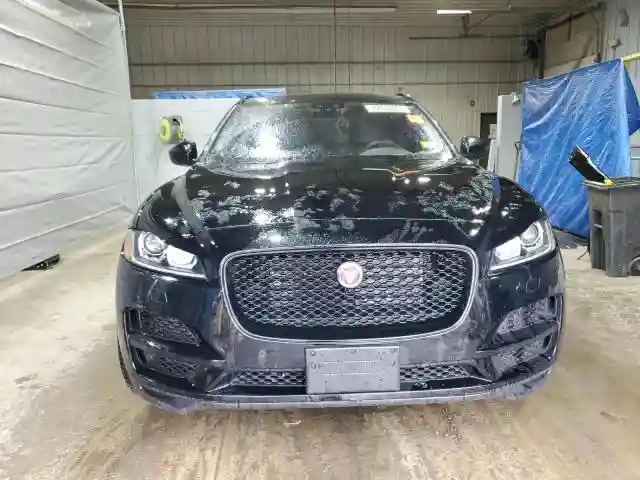 SADCK2FX7KA366367 2019 JAGUAR F-PACE-4