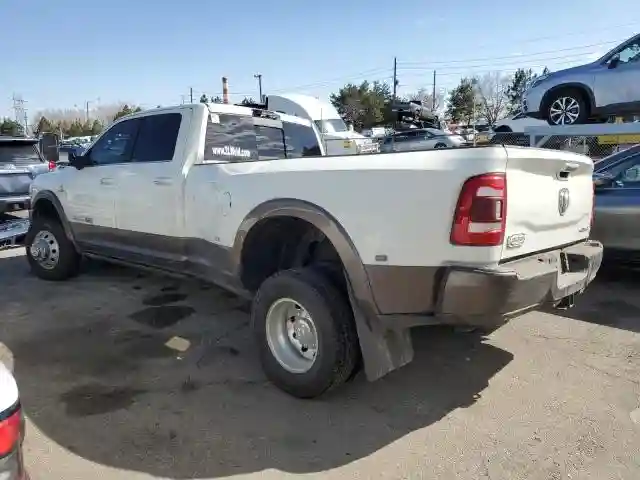 3C63RRKL4NG151741 2022 RAM 3500-1