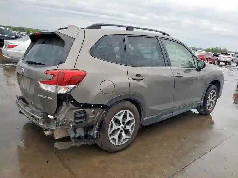 JF2SKAFC5MH485092 2021 SUBARU FORESTER-2