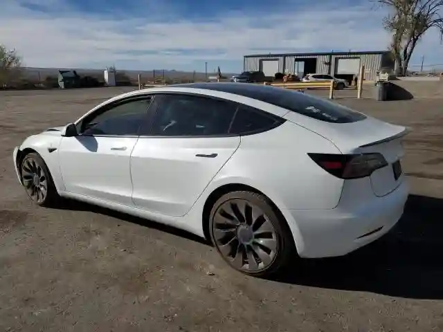 5YJ3E1EC3NF321725 2022 TESLA MODEL 3-1