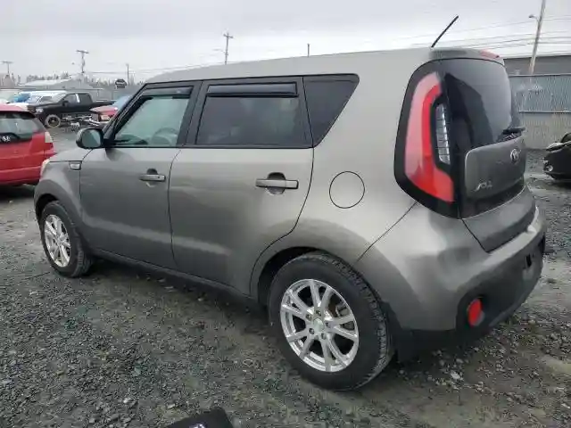 KNDJN2A24H7425595 2017 KIA SOUL-1