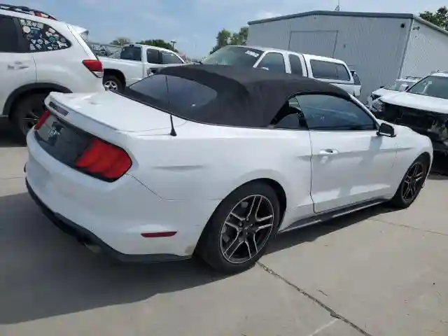 1FATP8UH5J5155211 2018 FORD ALL MODELS-2
