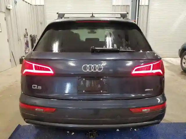 WA1BNAFY3K2112628 2019 AUDI Q5-5