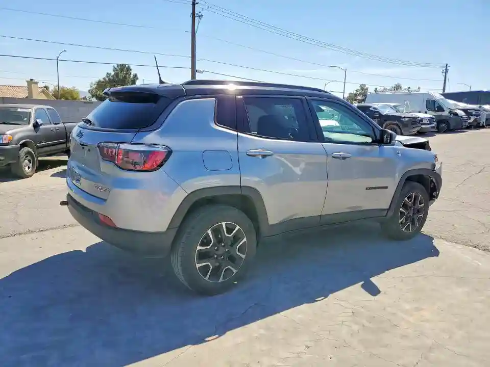 3C4NJDDB7LT162933 2020 JEEP COMPASS-2