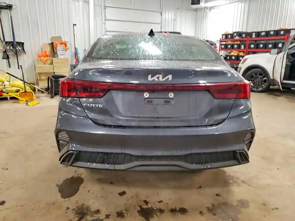 3KPF24AD6RE768339 2024 KIA FORTE-5