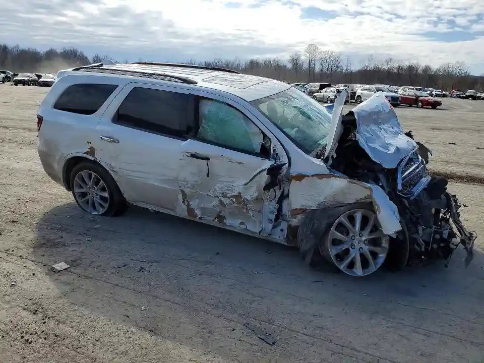 1C4SDJET6KC576246 2019 DODGE DURANGO-3