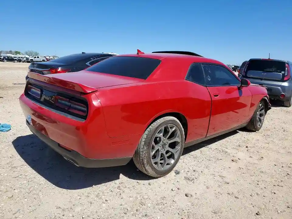 2C3CDZAG9GH264233 2016 DODGE CHALLENGER-2