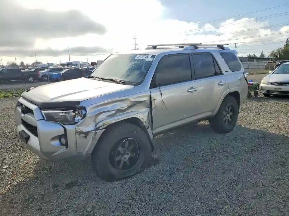 JTEBU5JR0J5536065 2018 TOYOTA 4RUNNER-0