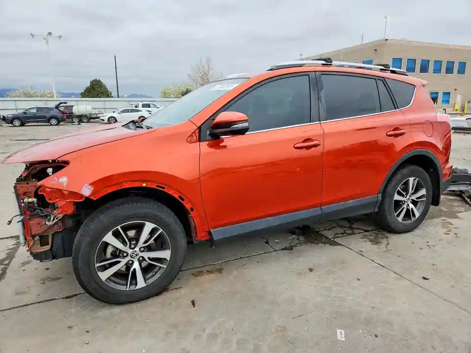 2T3RFREV2GW450642 2016 TOYOTA RAV4-0