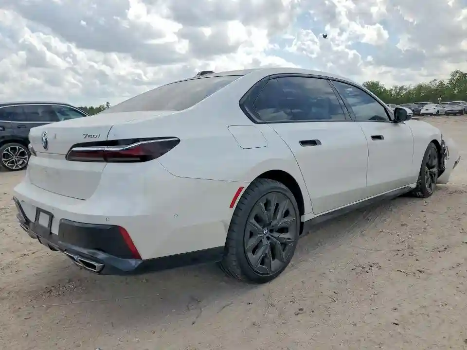 WBA33EJ09PCM55158 2023 BMW 7 SERIES-2
