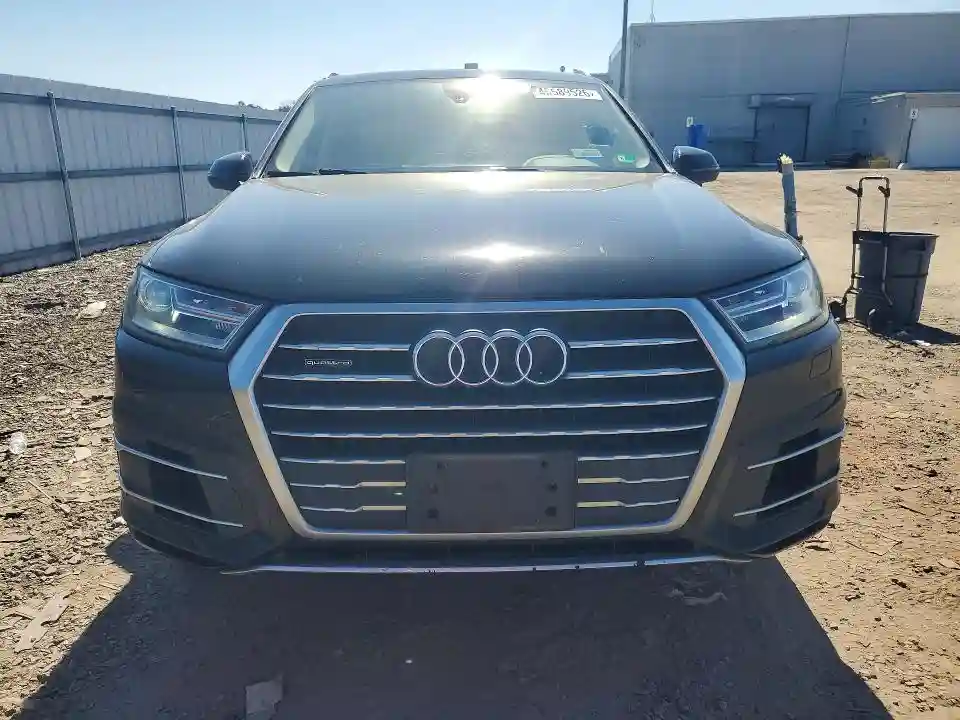 WA1AAAF71KD002373 2019 AUDI Q7-4