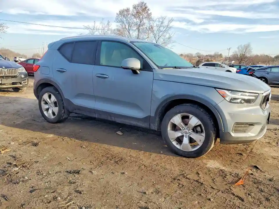 YV4162UK0L2278235 2020 VOLVO XC40-3