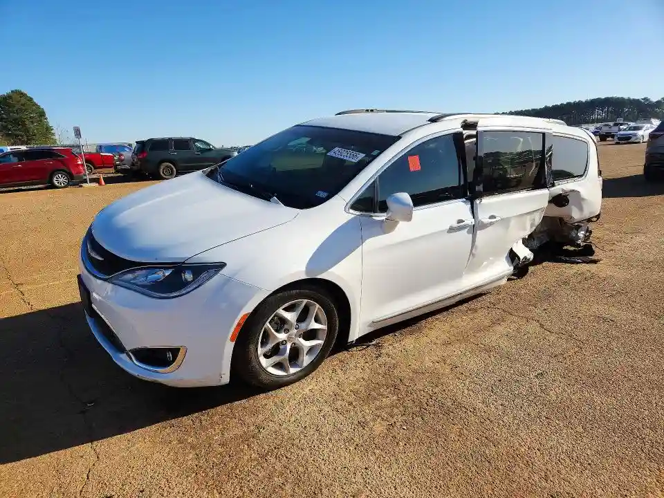 2C4RC1BG5HR816220 2017 CHRYSLER PACIFICA-0
