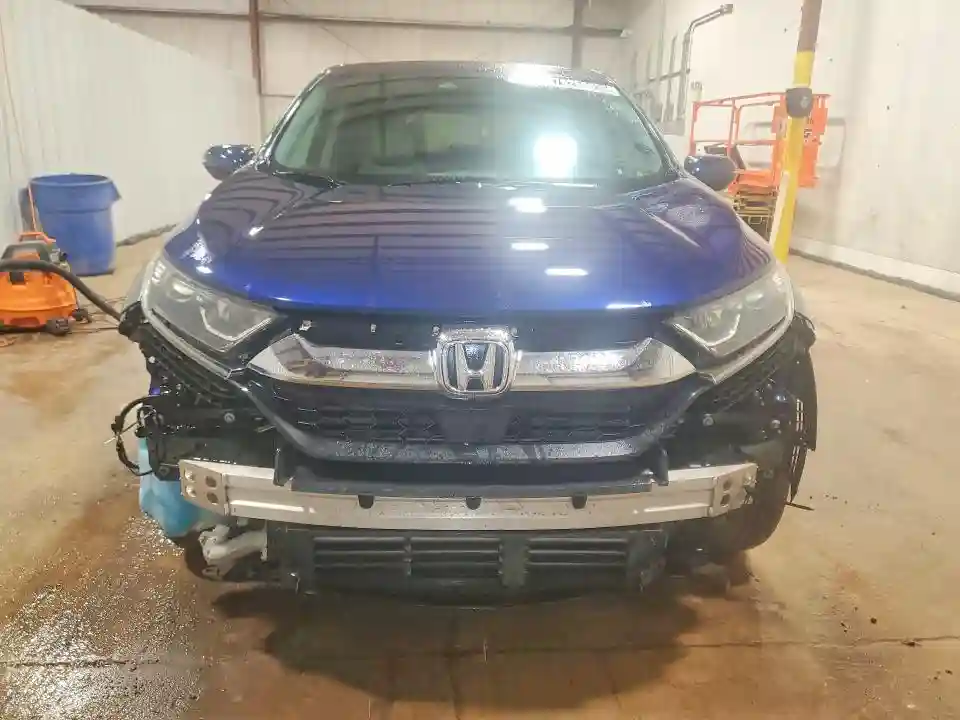 7FARW2H82JE032001 2018 HONDA CRV-4