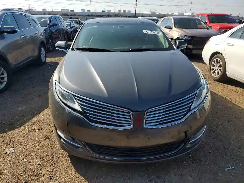 3LN6L2LU3GR634436 2016 LINCOLN MKZ-4