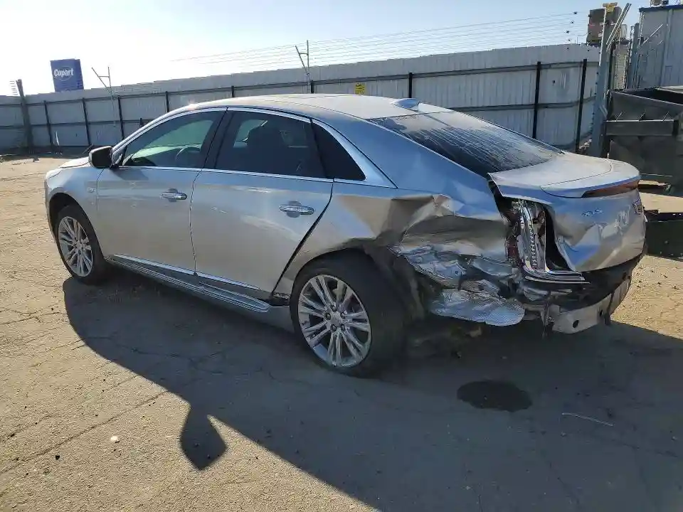 2G61M5S31J9147032 2018 CADILLAC XTS-1