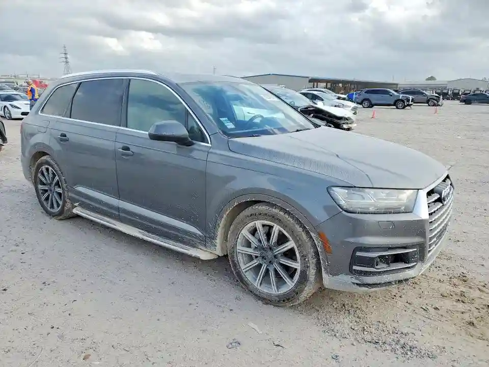 WA1VABF72JD009581 2018 AUDI Q7-3
