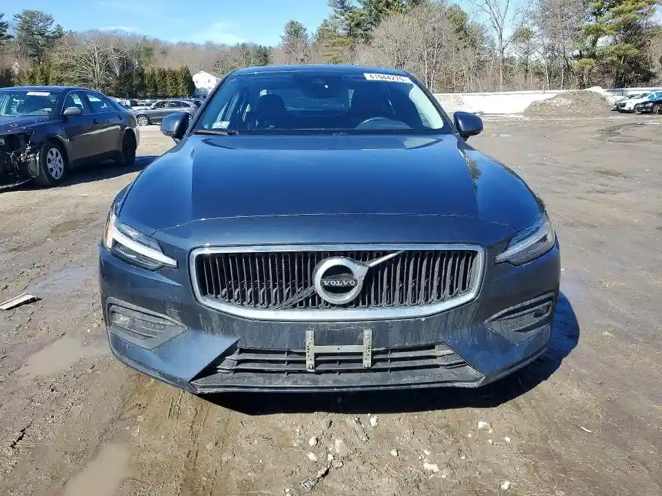 7JRA22TK3MG094932 2021 VOLVO S60-4