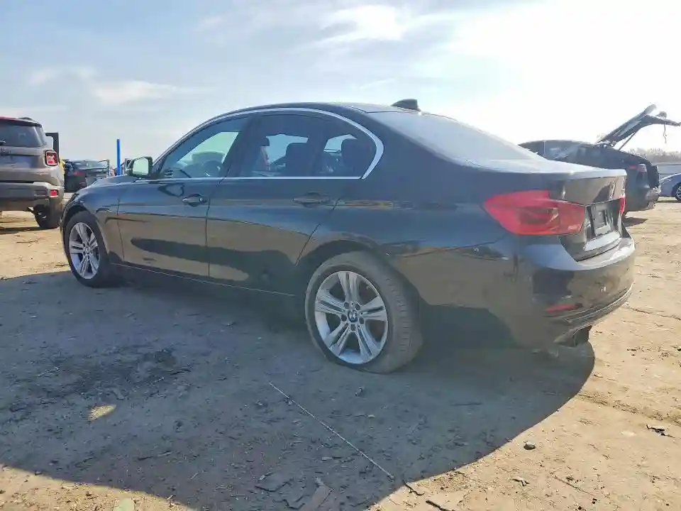 WBA8B9C57HK884685 2017 BMW 3 SERIES-1