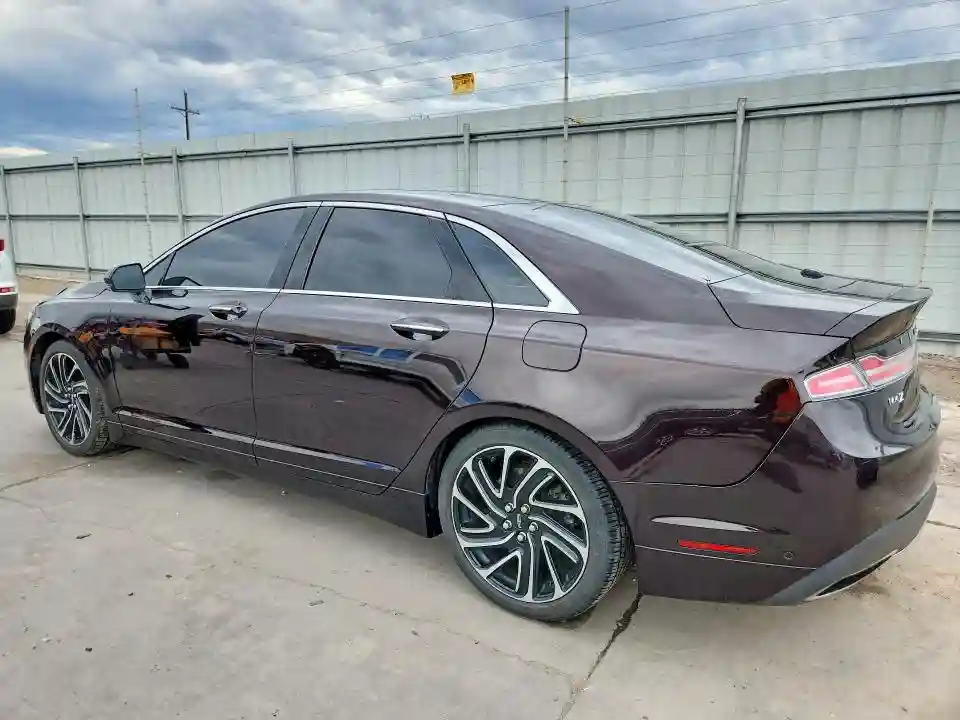 3LN6L5F92LR621972 2020 LINCOLN MKZ-1