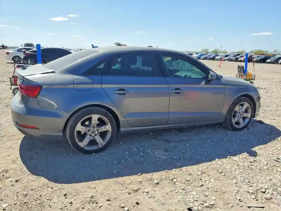 WAUAUGFF7H1037689 2017 AUDI A3-2