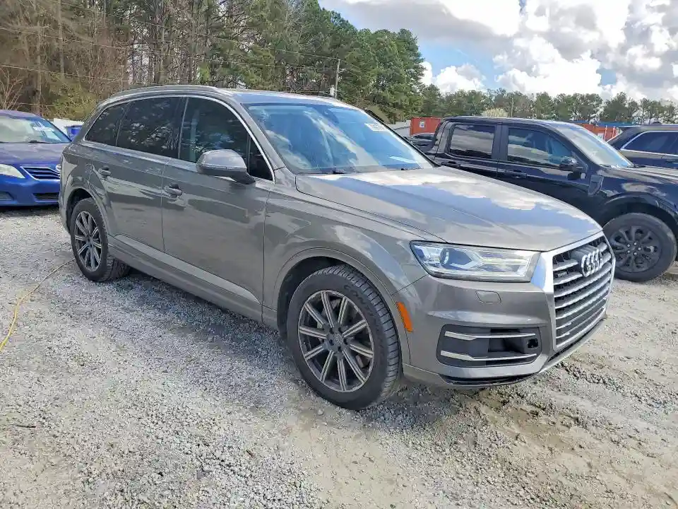 WA1LAAF77HD019700 2017 AUDI Q7-3