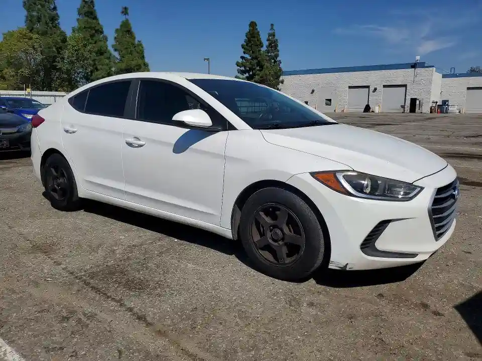 5NPD74LF4HH085069 2017 HYUNDAI ELANTRA-3