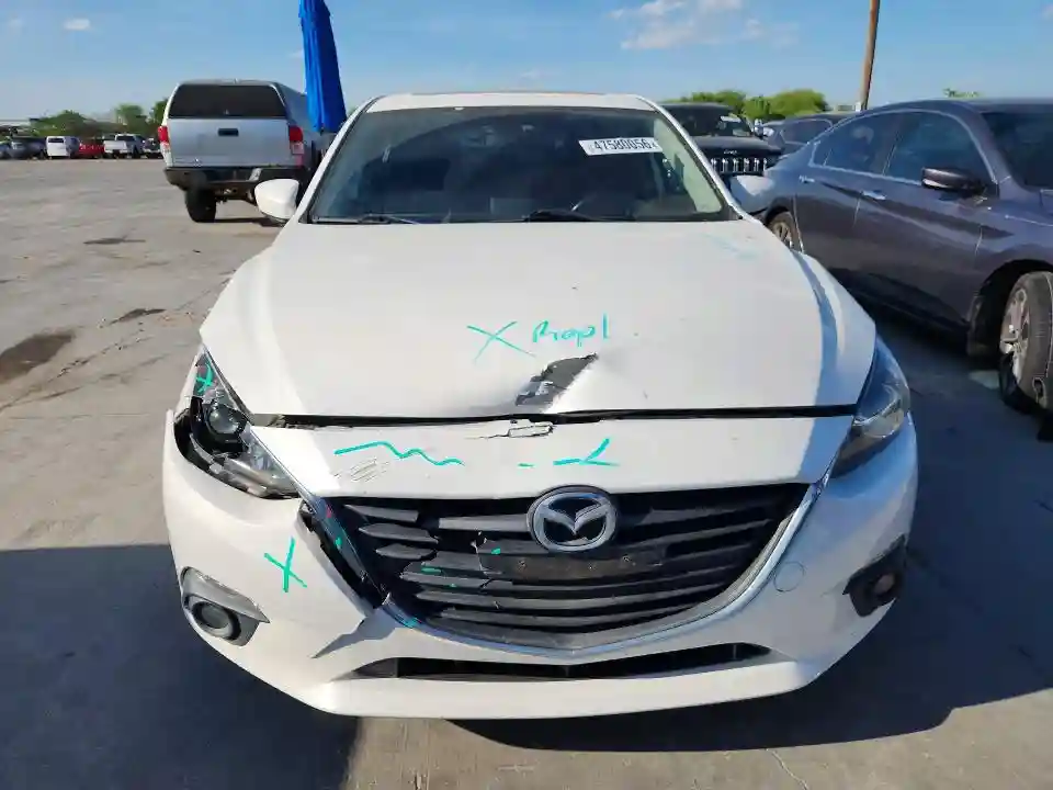 3MZBM1L71FM190258 2015 MAZDA 3-4
