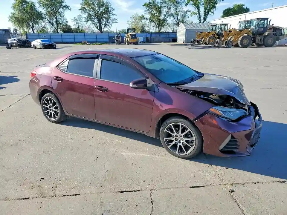 5YFBURHE6HP589669 2017 TOYOTA COROLLA 50-3