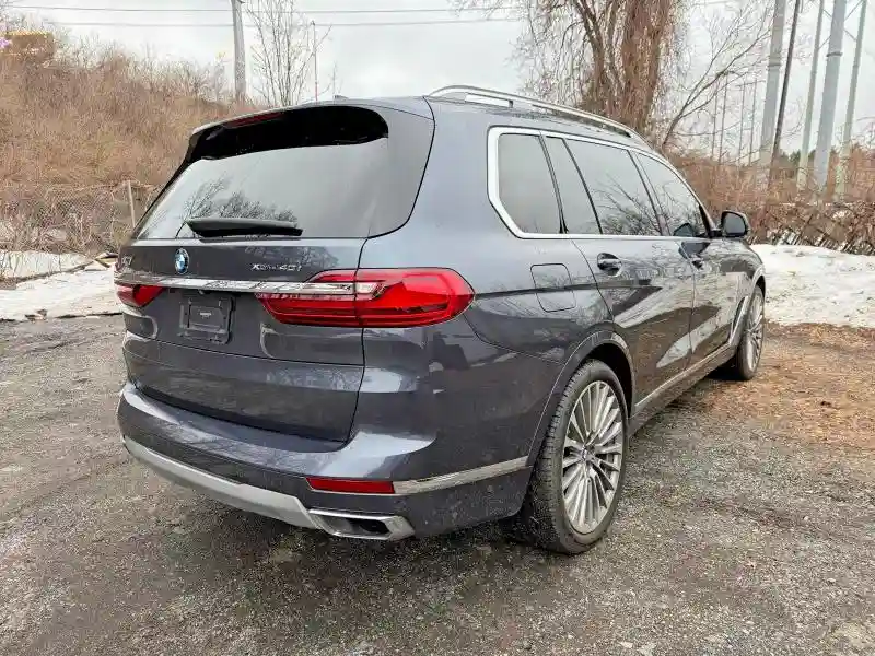 5UXCW2C52KLB43713 2019 BMW X7-3