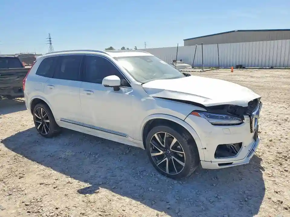 YV4062PN4P1914958 2023 VOLVO XC90-3