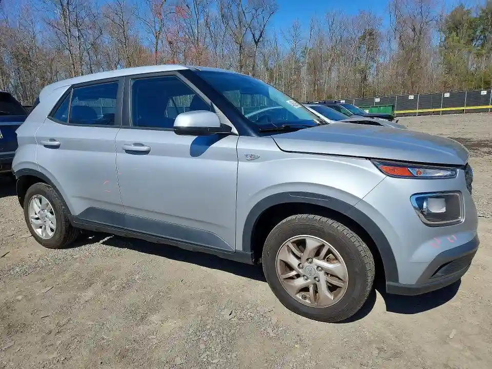 KMHRB8A38MU097998 2021 HYUNDAI VENUE-3