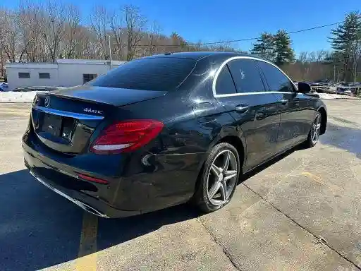 WDDZF4KBXHA053876 2017 MERCEDES-BENZ E-CLASS-2