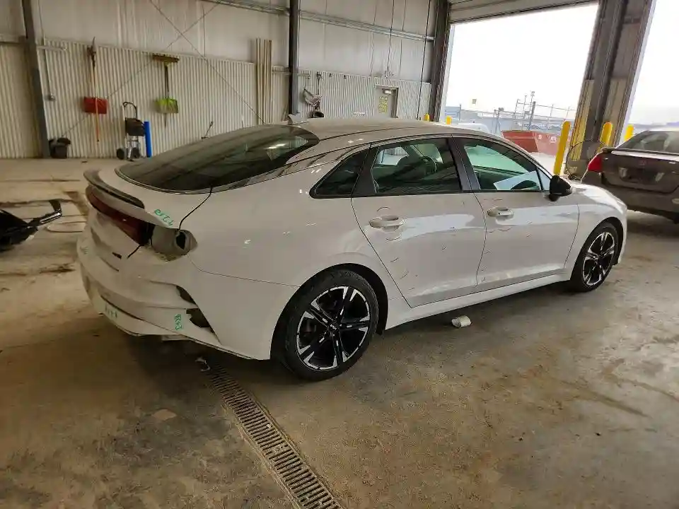 5XXG64J2XNG157318 2022 KIA K5 GT-LINE-2
