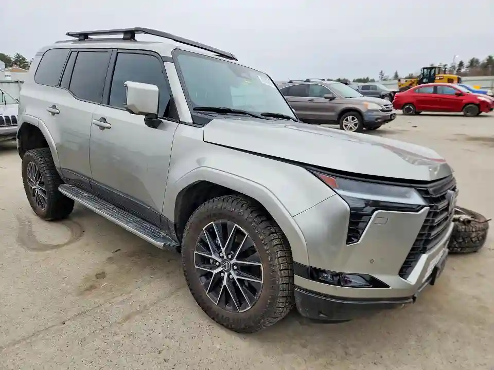 JTJTBCDX1R5009030 2024 LEXUS GX 550 PRE-3