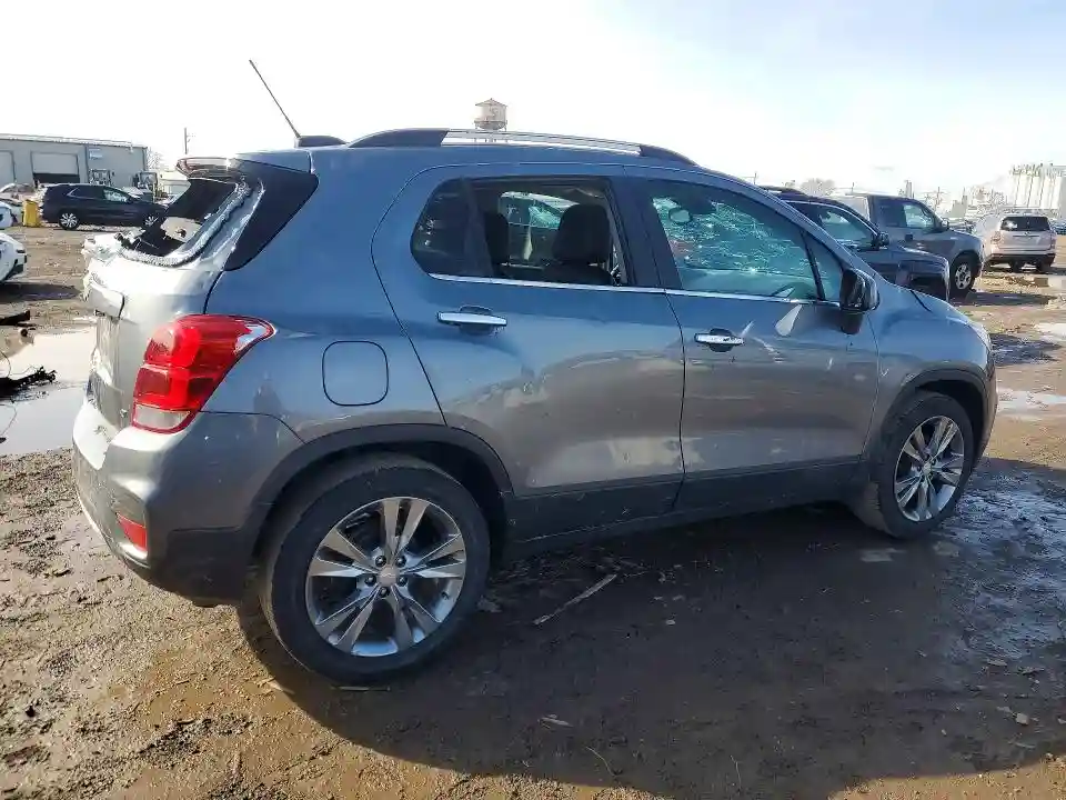 3GNCJLSB3LL336802 2020 CHEVROLET TRAX-2