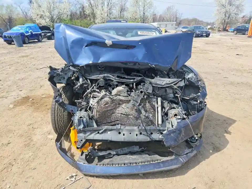 JM1GL1V52H1146552 2017 MAZDA 6-4