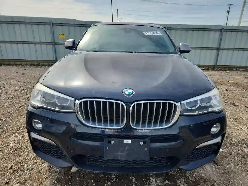 5UXXW7C52J0W64622 2018 BMW X4-4
